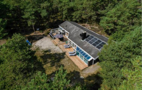 Amazing Home In Nexø With Sauna, Vester Sømarken